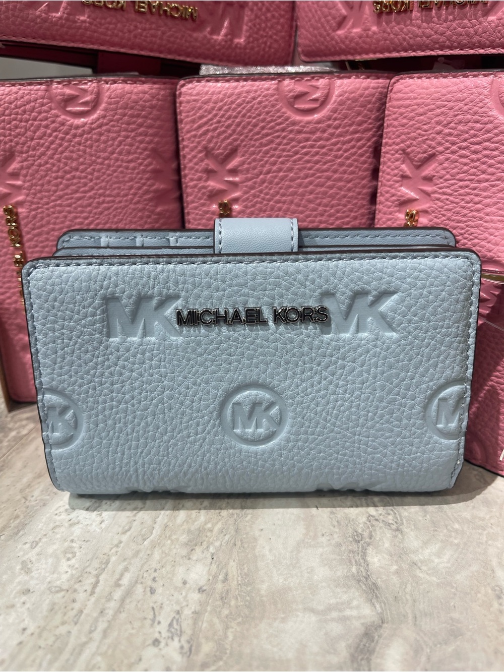 Michael Kors JST Md Logo Debossed Bifold Bilfold Compact Wallet
Pale Ocean
NWT - Picture 12 of 16